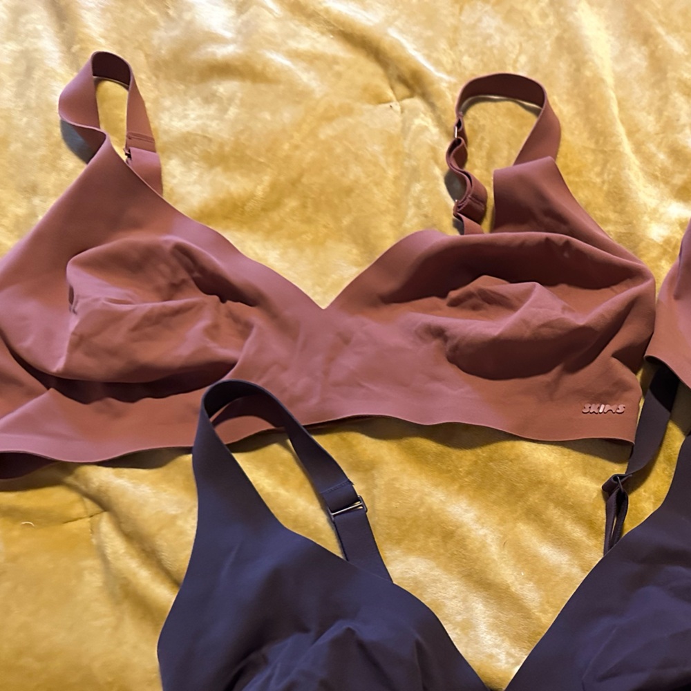 SKIMS Naked Plunge Bralette - Bronze, M-DD - SOLD OUT EVERYWHERE